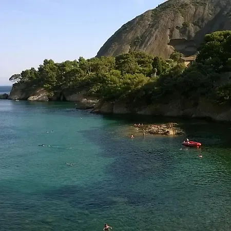 Apartment Le Pesquier